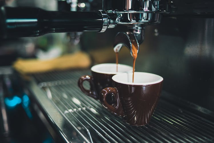 Schwarzer Kaffee zur Gewichtsabnahme mit Vorteilen & Kalorien